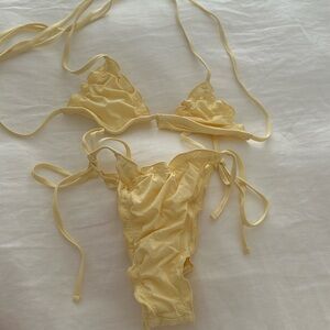 437 yellow ruffle bikini